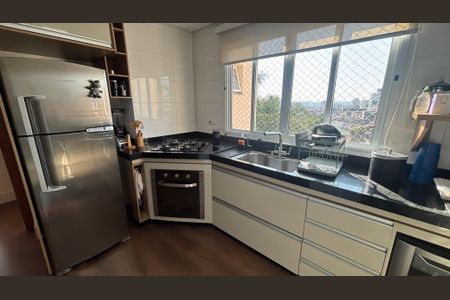 Apartamento à venda com 120m², 2 quartos e 1 vaga Apartamento à venda com 120m², 2 quartos e 1 vagaCozinha