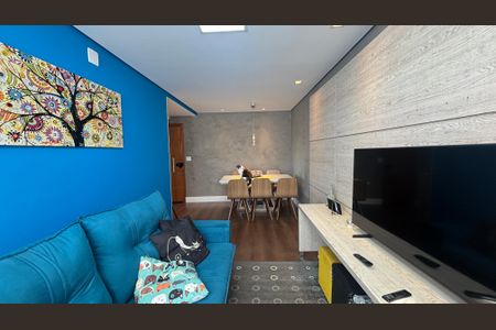 Apartamento à venda com 120m², 2 quartos e 1 vaga Apartamento à venda com 120m², 2 quartos e 1 vagaSala