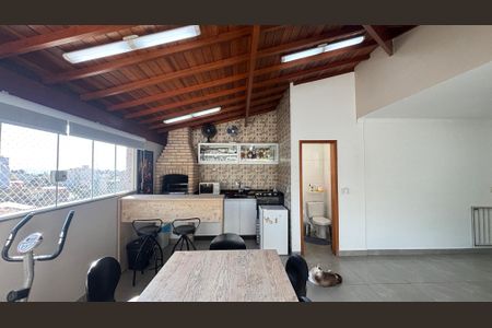 Apartamento à venda com 120m², 2 quartos e 1 vaga Apartamento à venda com 120m², 2 quartos e 1 vagaCobertura