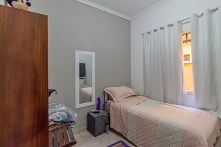 Casa à venda com 145m², 4 quartos e 2 vagas Casa à venda com 145m², 4 quartos e 2 vagasQuarto 1