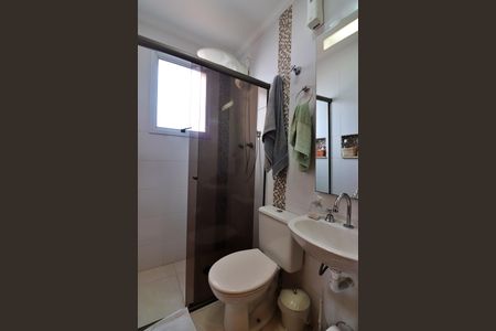 Apartamento à venda com 84m², 3 quartos e 2 vagasBanheiro da Suíte