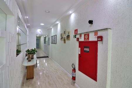 Apartamento à venda com 84m², 3 quartos e 2 vagasHall social