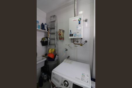 Apartamento à venda com 84m², 3 quartos e 2 vagasCozinha e Área de Serviço