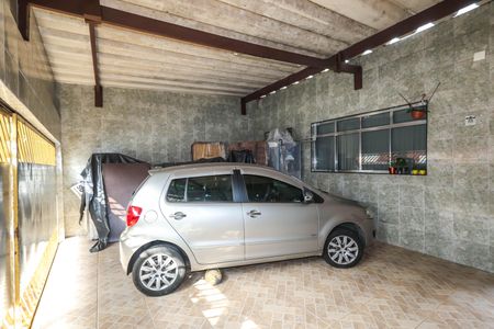 Casa à venda com 190m², 3 quartos e 3 vagas Casa à venda com 190m², 3 quartos e 3 vagasGaragem