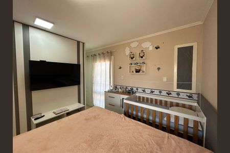 Casa à venda com 120m², 5 quartos e 2 vagas Casa à venda com 120m², 5 quartos e 2 vagasSuíte