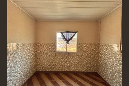 Casa à venda com 120m², 5 quartos e 2 vagas Casa à venda com 120m², 5 quartos e 2 vagasQuarto