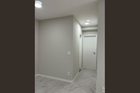 Sala de apartamento à venda com 2 quartos, 68m² em Jardim Flor da Montanha, Guarulhos