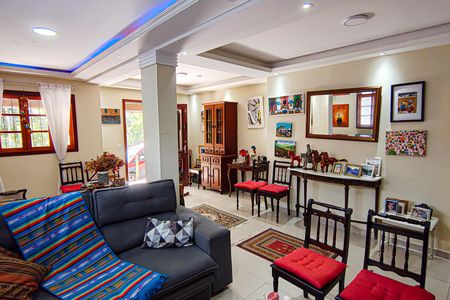 Casa de condomínio para alugar com 126m², 2 quartos e 1 vaga Casa de condomínio para alugar com 126m², 2 quartos e 1 vagaSala