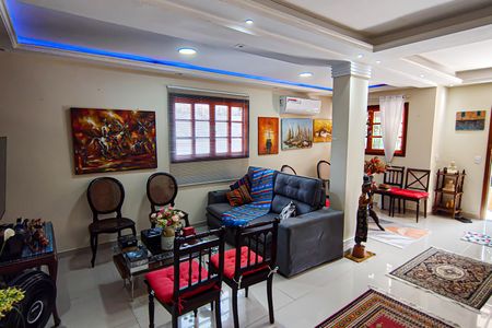 Sala de casa de condomínio para alugar com 2 quartos, 250m² em Jacarepaguá, Rio de Janeiro