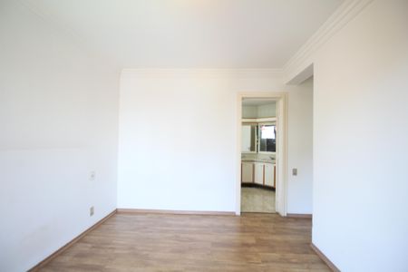 Apartamento à venda com 242m², 4 quartos e 4 vagasQuarto 2