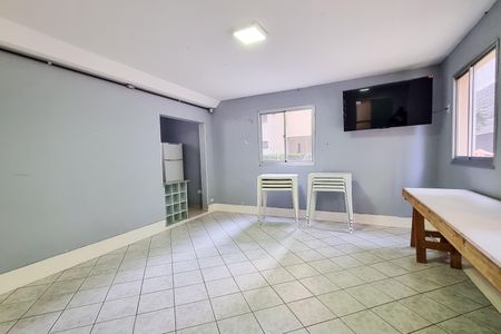 Apartamento para alugar com 45m², 2 quartos e 1 vagaÁrea comum - Salão de festas