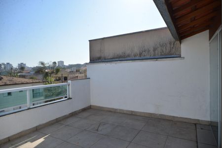 Apartamento à venda com 160m², 3 quartos e 2 vagasCobertura