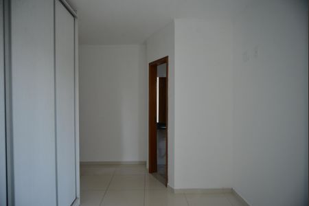 Apartamento à venda com 160m², 3 quartos e 2 vagasSuíte 3