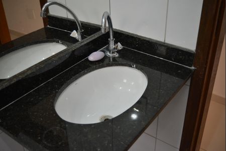 Apartamento à venda com 160m², 3 quartos e 2 vagasBanheiro Social