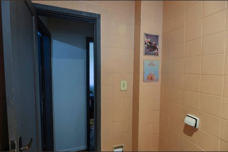 Apartamento à venda com 62m², 2 quartos e sem vagaBanheiro