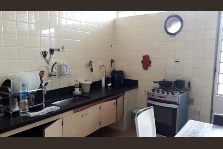 Casa à venda com 350m², 4 quartos e 3 vagas