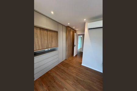 Apartamento à venda com 2 quartos, 89m² em Cambuí, Campinas