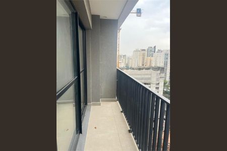 Apartamento à venda com 24m², 1 quarto e sem vaga