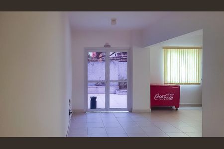 Apartamento à venda com 50m², 2 quartos e 1 vaga Apartamento à venda com 50m², 2 quartos e 1 vagaÁrea comum - Salão de festas