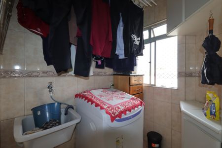 Apartamento à venda com 65m², 2 quartos e 1 vagaÁrea de Serviço