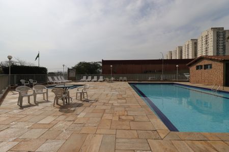 Apartamento à venda com 65m², 2 quartos e 1 vagaÁrea Comum - Piscina