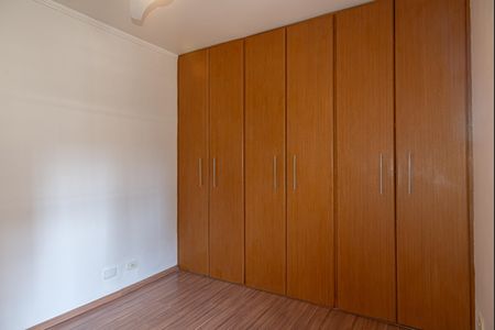 Apartamento à venda com 70m², 2 quartos e 1 vaga Apartamento à venda com 70m², 2 quartos e 1 vagaQuarto 1