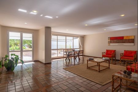 Apartamento à venda com 70m², 2 quartos e 1 vaga Apartamento à venda com 70m², 2 quartos e 1 vagaÁrea comum - Salão de Festas