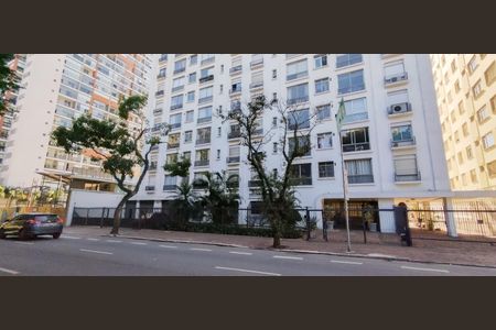 Apartamento à venda com 70m², 2 quartos e 1 vaga Apartamento à venda com 70m², 2 quartos e 1 vagaFachada