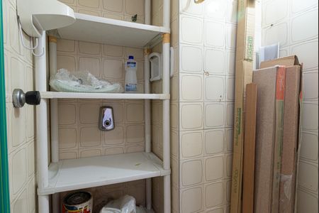 Apartamento à venda com 70m², 2 quartos e 1 vaga Apartamento à venda com 70m², 2 quartos e 1 vagaDespensa