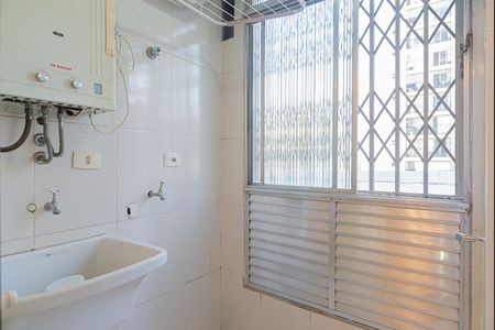 Apartamento à venda com 70m², 2 quartos e 1 vaga Apartamento à venda com 70m², 2 quartos e 1 vagaÁrea de Serviço