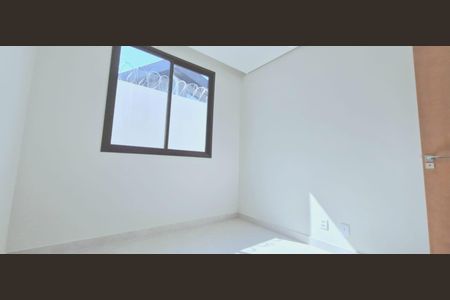 Casa à venda com 100m², 3 quartos e 2 vagasQuarto 1