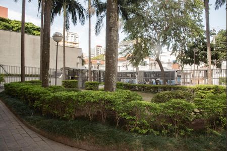 Apartamento para alugar com 80m², 3 quartos e 1 vaga Apartamento para alugar com 80m², 3 quartos e 1 vagaÁrea comum - Pátio central