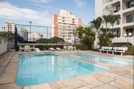 Apartamento para alugar com 80m², 3 quartos e 1 vaga Apartamento para alugar com 80m², 3 quartos e 1 vagaÁrea comum - Piscina