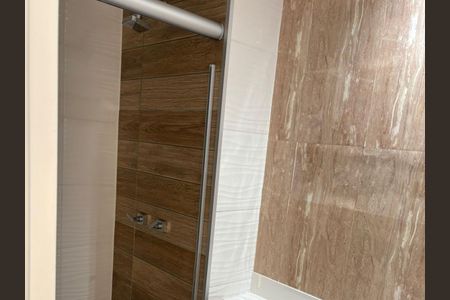 Banheiro  de apartamento à venda com 2 quartos, 44m² em Freguesia do Ó, São Paulo