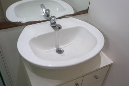 Apartamento para alugar com 66m², 2 quartos e 1 vaga Apartamento para alugar com 66m², 2 quartos e 1 vagaBanheiro da Suíte