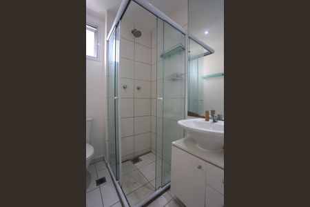 Apartamento para alugar com 66m², 2 quartos e 1 vaga Apartamento para alugar com 66m², 2 quartos e 1 vagaBanheiro da Suíte 1