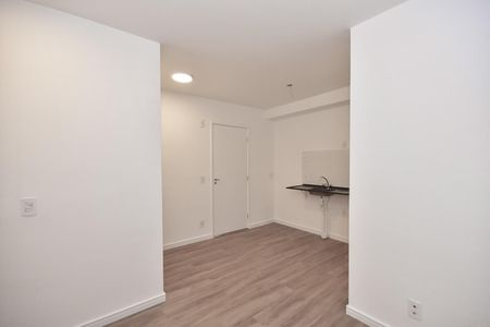 Sala de apartamento para alugar com 2 quartos, 37m² em Paraíso do Morumbi, São Paulo