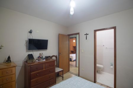 Casa de condomínio à venda com 124m², 3 quartos e 2 vagasSuíte