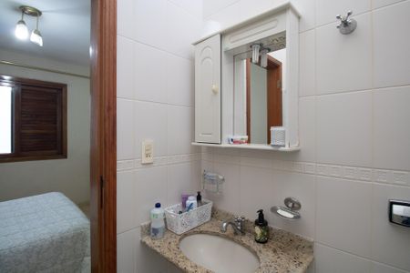 Casa de condomínio à venda com 124m², 3 quartos e 2 vagasBanheiro da Suíte