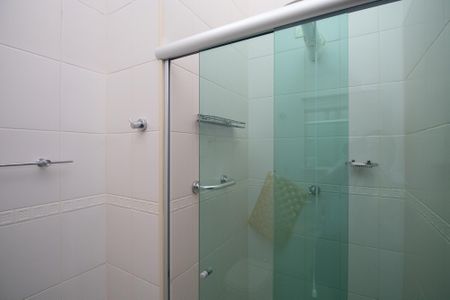 Casa de condomínio à venda com 124m², 3 quartos e 2 vagasBanheiro da Suíte