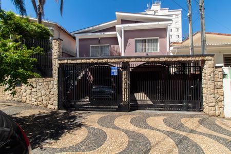Casa à venda com 139m², 3 quartos e 3 vagasFACHADA