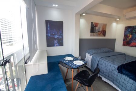 Studio à venda com 22m², 1 quarto e sem vaga Studio à venda com 22m², 1 quarto e sem vagaVaranda