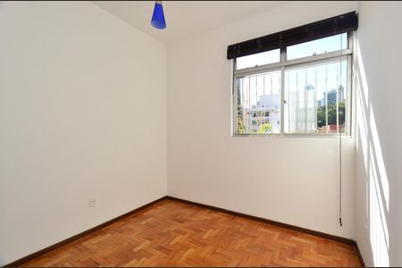 Apartamento para alugar com 91m², 3 quartos e 1 vaga Apartamento para alugar com 91m², 3 quartos e 1 vagaQuarto 3