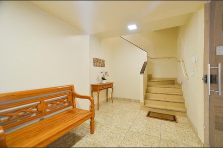 Apartamento para alugar com 91m², 3 quartos e 1 vaga Apartamento para alugar com 91m², 3 quartos e 1 vagaHall de entrada