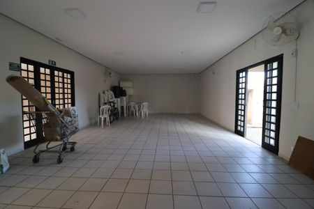 Apartamento para alugar com 140m², 3 quartos e 3 vagasÁrea comum - Salão de festas