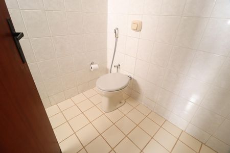 Apartamento para alugar com 140m², 3 quartos e 3 vagasBanheiro da Suíte