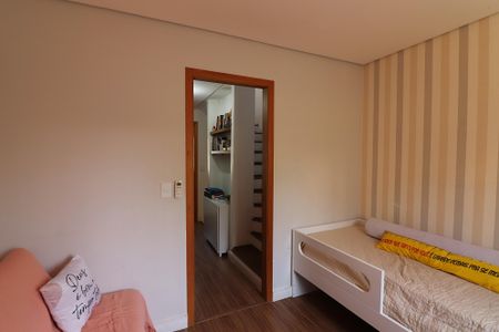 Casa de condomínio à venda com 117m², 3 quartos e 2 vagasQuarto 2