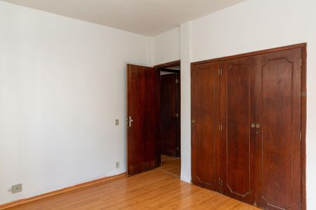 Apartamento à venda com 157m², 4 quartos e 1 vaga Apartamento à venda com 157m², 4 quartos e 1 vagaSuíte