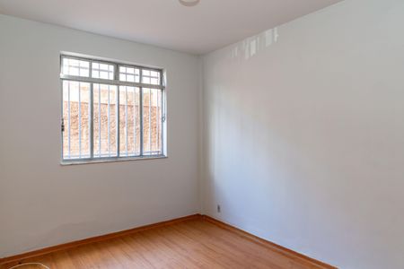 Apartamento à venda com 157m², 4 quartos e 1 vaga Apartamento à venda com 157m², 4 quartos e 1 vagaQuarto 3