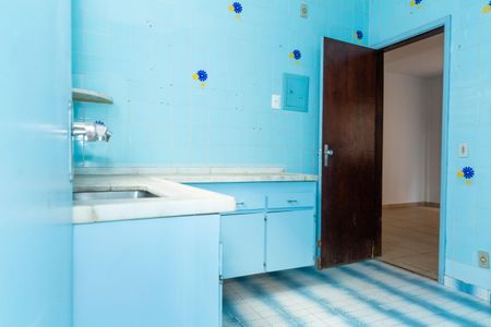 Apartamento à venda com 157m², 4 quartos e 1 vaga Apartamento à venda com 157m², 4 quartos e 1 vagaCozinha